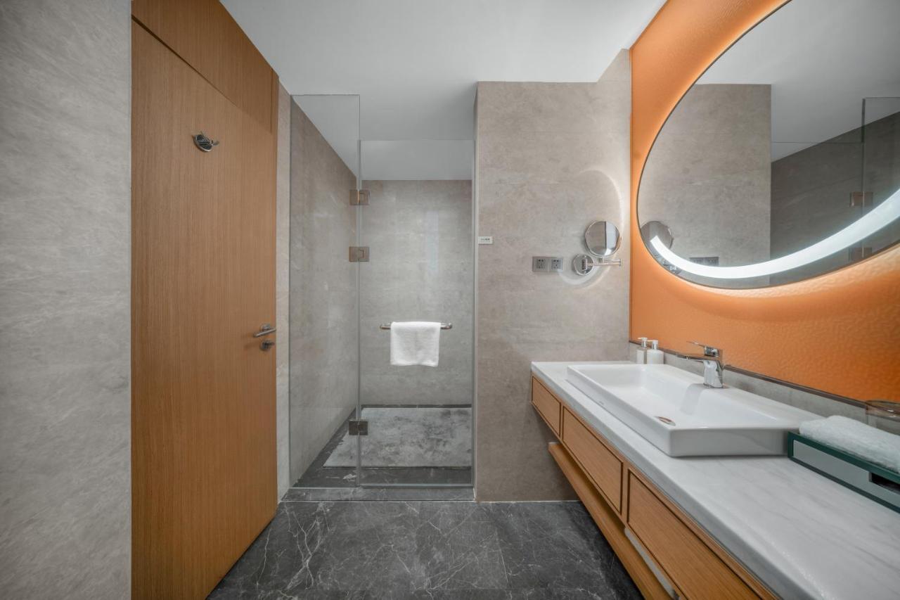 Holiday Inn Luzhou Longjian By Ihg Exterior foto